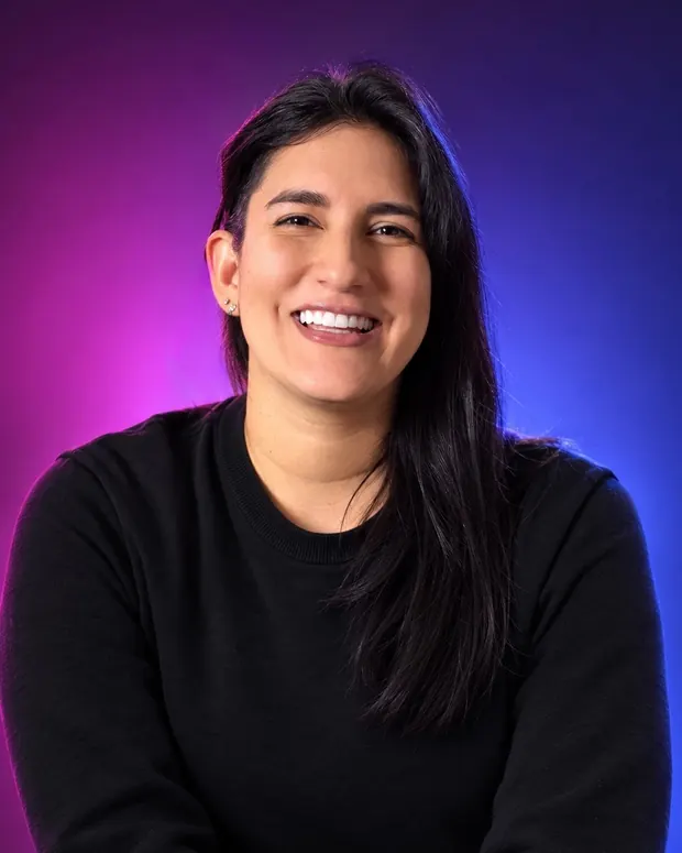 Kiara Pedraza durante una grabación
